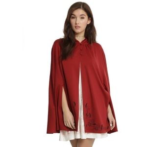 NWT Disney Beauty and the Beast Hooded Cape Size: S/M